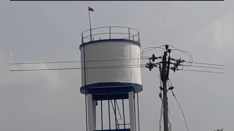 Drinking Water Contaminated With Human Waste In Tamil Nadu Village